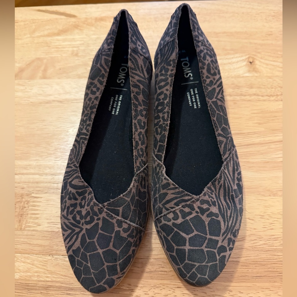 New - TOMS Brown & Black Animal-Print Slip-On Flats